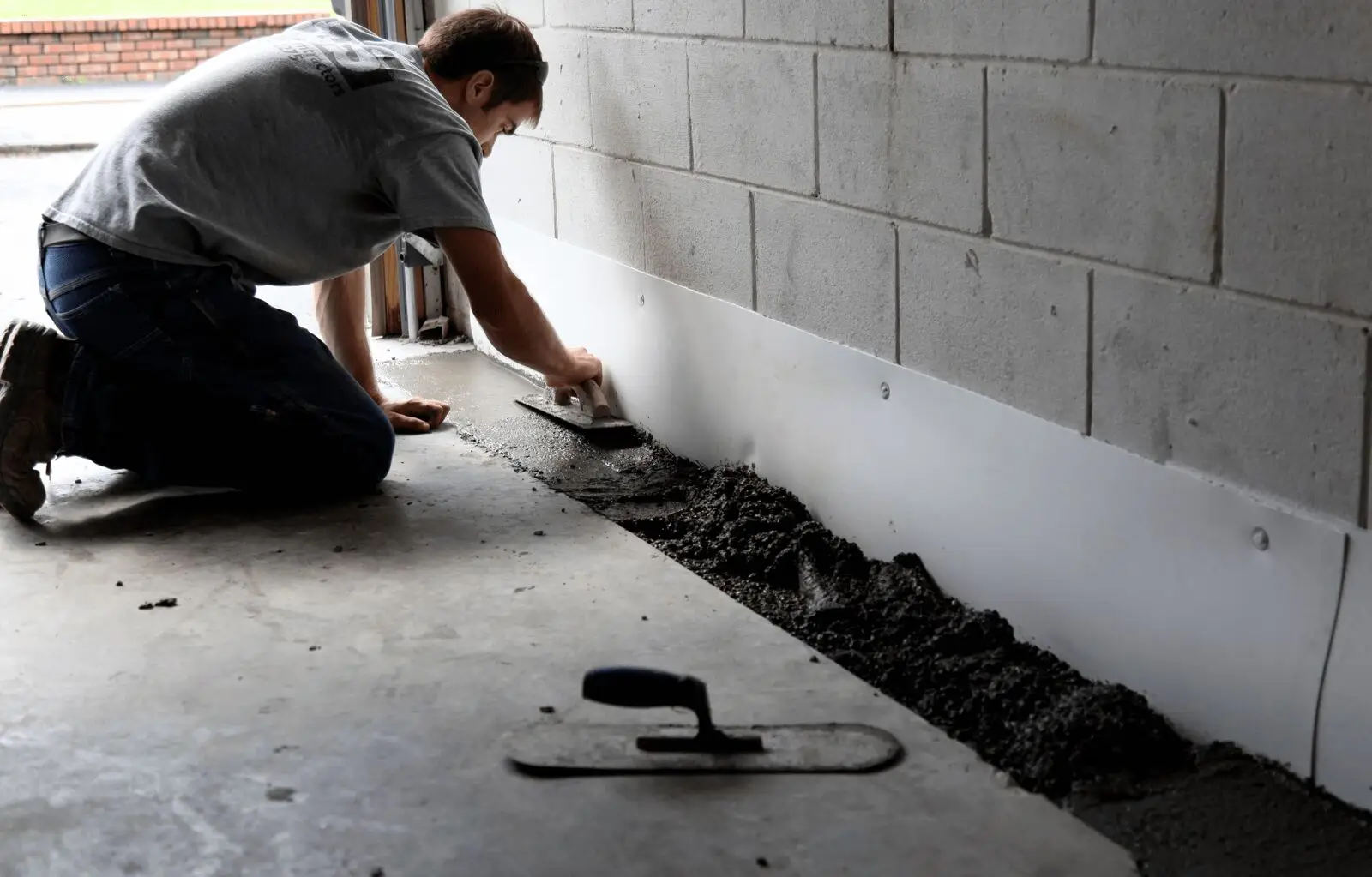Foundation Waterproofing Solutions to Prevent Water Damage and Mold Issues